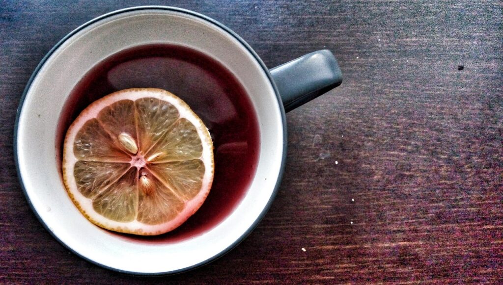 口臭のガスが発生する原因とその改善方法は？