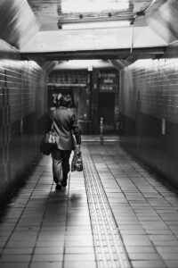 口臭が気になる通勤前にすぐ効くグッズは？